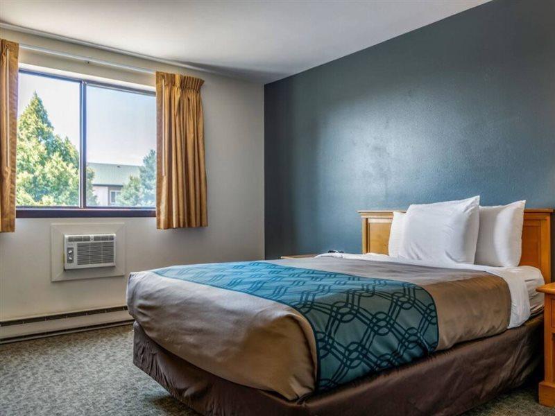 Rodeway Inn Бозман Экстерьер фото