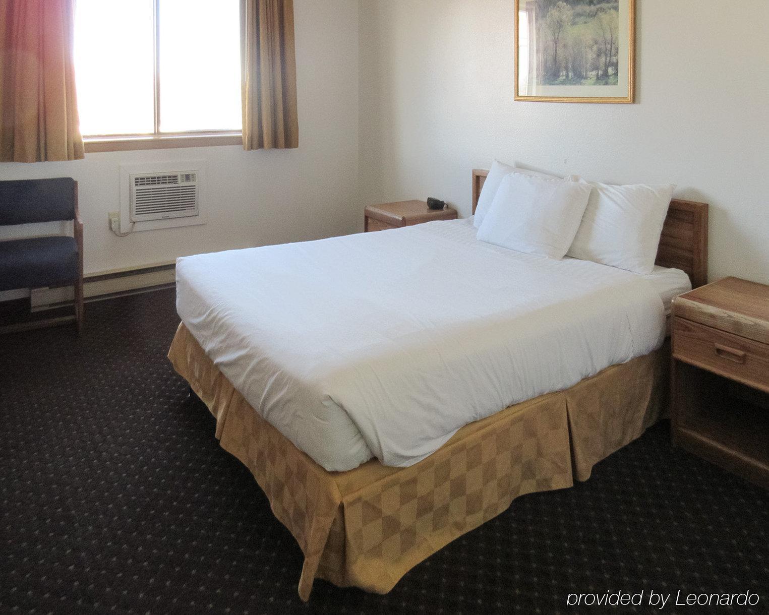Rodeway Inn Бозман Экстерьер фото